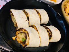 脆哨包饼油条-丝恋丝娃娃(金阳国贸店)