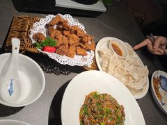 -前海沿·青岛菜(大拇指广场石老人店)