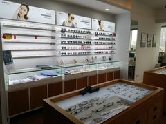 店内环境-视野联行眼镜•蔡司•依视路(温江店)