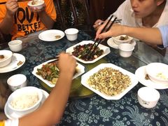 -临江餐馆二楼美食部落