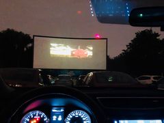 -枫花园汽车电影院(朝阳公园店)