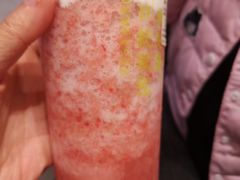 -奈雪的茶(湖滨银泰in77C区PRO店)