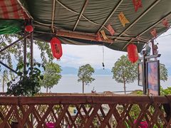 -湖景渔湾