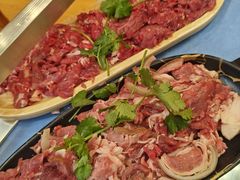 -苗阿哥酸汤牛肉火锅(体育场店)