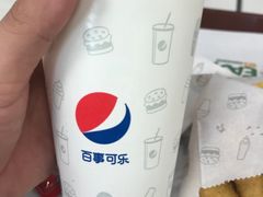 -华莱士 炸鸡汉堡(卜蜂店)