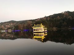 -庐山风景区花径公园