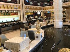 -碧中海汤泉汗蒸酒店