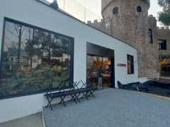 -J Create城市露营咖啡·简餐·宠物(上海动物园店)