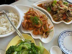 -覃记海鲜美食餐厅