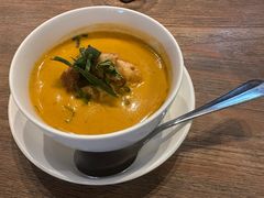 -ROAST coffee & eatery