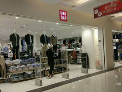 -优衣库(上海金桥国际商业广场店)