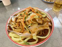 -壹阁胡羊焖饼(特色小吃街店)