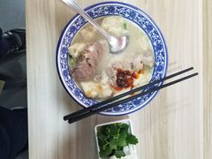 -丰登陕西水盆牛羊肉·泡馍