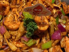 -炭舍干锅·烤鱼(扬名广场店)