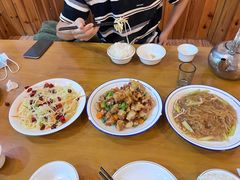 -鹤乡东北菜(崮山路店)