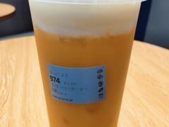 杨枝甘露芒果多-瑞幸咖啡(岳家嘴地铁站店)