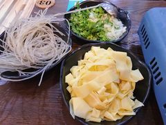 -陈老斯呼尔嗨吃烧烤(科巷店)