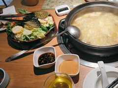 -一朵菌·野生菌探索家火锅(南亚店)