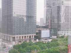 -西安绿地假日酒店