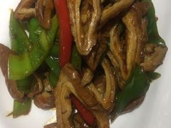 尖椒肥肠-青岛美食屋