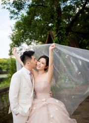 -雪中彩影婚纱摄影·微光艺术中心