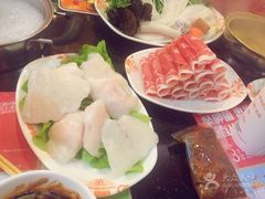 -呷哺呷哺(世贸.工三店)