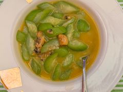 -桂满陇·手作小笼包&江南叫花鸡(中山公园店)