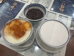 桃胶双皮奶-仁信老铺(华盖路店)