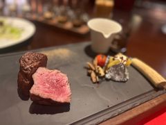 -恰餐厅及酒吧 CHAR Bar & Grill (北京丽都皇冠假日店)