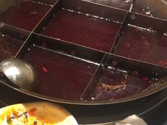 -纸盐河码头火锅(十八梯店)