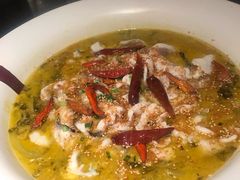 激情老坛酸菜鱼-蔴将·川菜(黄龙万科店)