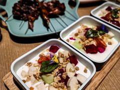 -街角等你.大连海鲜烧烤.经典铁板海鲜串(西安路店)