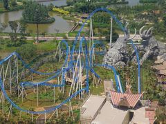 -七彩云南欢乐世界