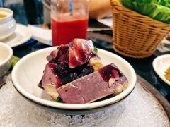 -小天鹅戴斯酒店鲸鲨百汇创作料理