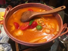 -云海肴·汽锅鸡·云南菜(天山百盛优客店)