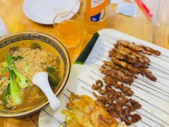 -铭记烧烤制作社•吊炉乳鸽 延吉冷面