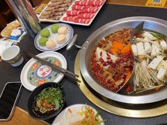 -沸炉重庆老火锅(军事博物馆店)