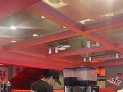 -何师傅美蛙鱼头(汉街店)