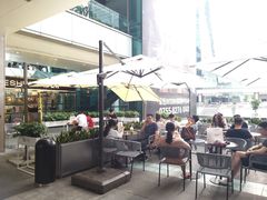 露天位-喜茶(深圳东门1234店)