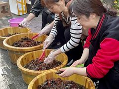 -可可大虾武汉土菜大排档(万松园1店)