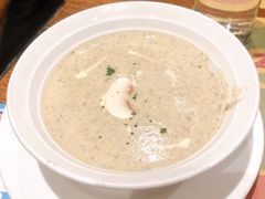 奶油蘑菇汤-安妮意大利餐厅(世贸天阶店)