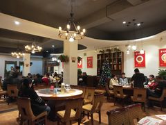 大堂-铁胖子口碑长沙菜·龙虾烧烤(赤岗社区店)
