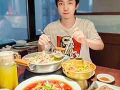 -全牛匠·乐山跷脚牛肉(西单华威约饭街店)