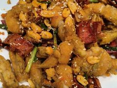 -鹤乡东北菜(崮山路店)