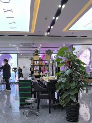 -藤野造型烫染·漂发