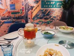 鬼马水果虾球-港丽餐厅