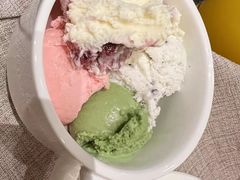 -东方红海鲜百汇(国际大厦店)