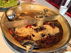 -小龙翻大江文化火锅(宽窄店)