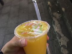 橙汁-淡水老街