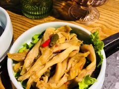 -三人行骨头王火锅(长寿店)